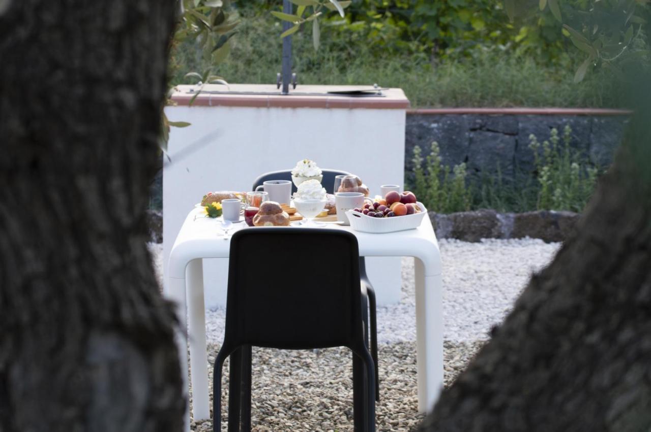 Bee Happy - Bed And Breakfast Zafferana Etnea Exterior foto